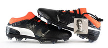 Load image into Gallery viewer, Puma One 18.2 FG Fußballschuhe Nocken Schwarz Coral Soccer Boots EU 44 - Weseli
