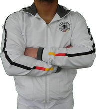 Laden Sie das Bild in den Galerie-Viewer, DFB Fußball Fanjacke Jacke Weiss Gr. XS/S - Weseli
